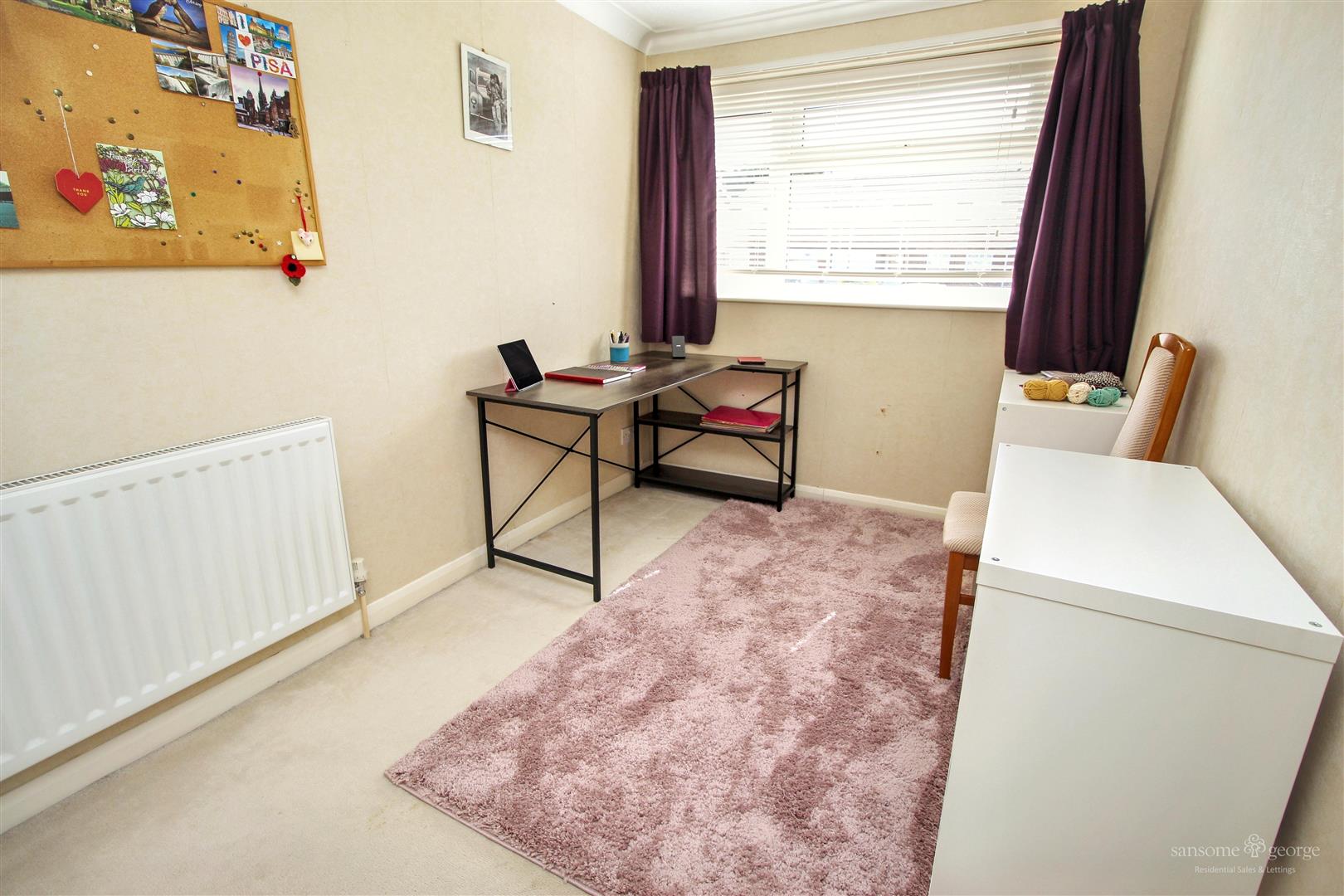 Newbery Close, Tilehurst, Reading